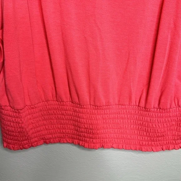 John Paul Richard women’s blouse with elastic waist - Picture 4 of 5